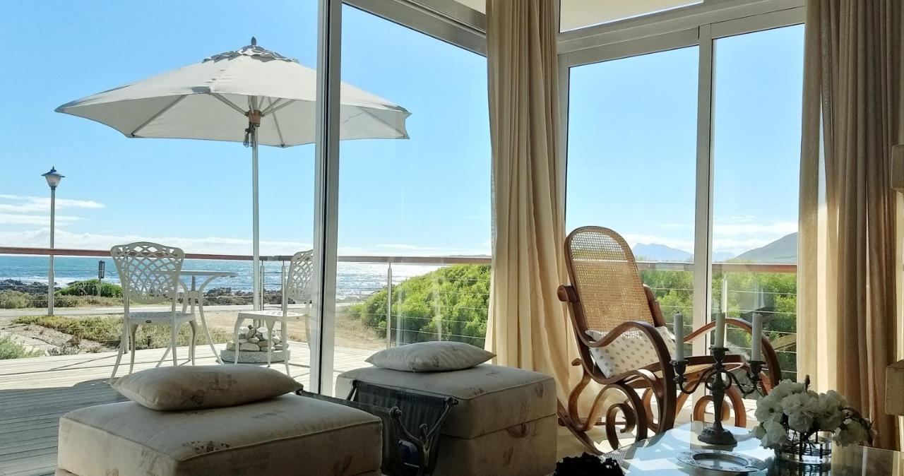 138 Marine Beachfront Guesthouse Hermanus Extérieur photo