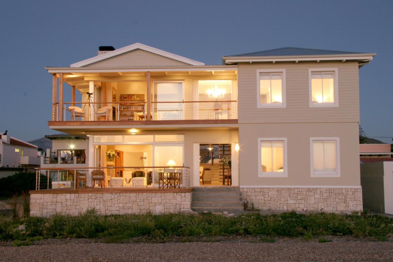 138 Marine Beachfront Guesthouse Hermanus Extérieur photo