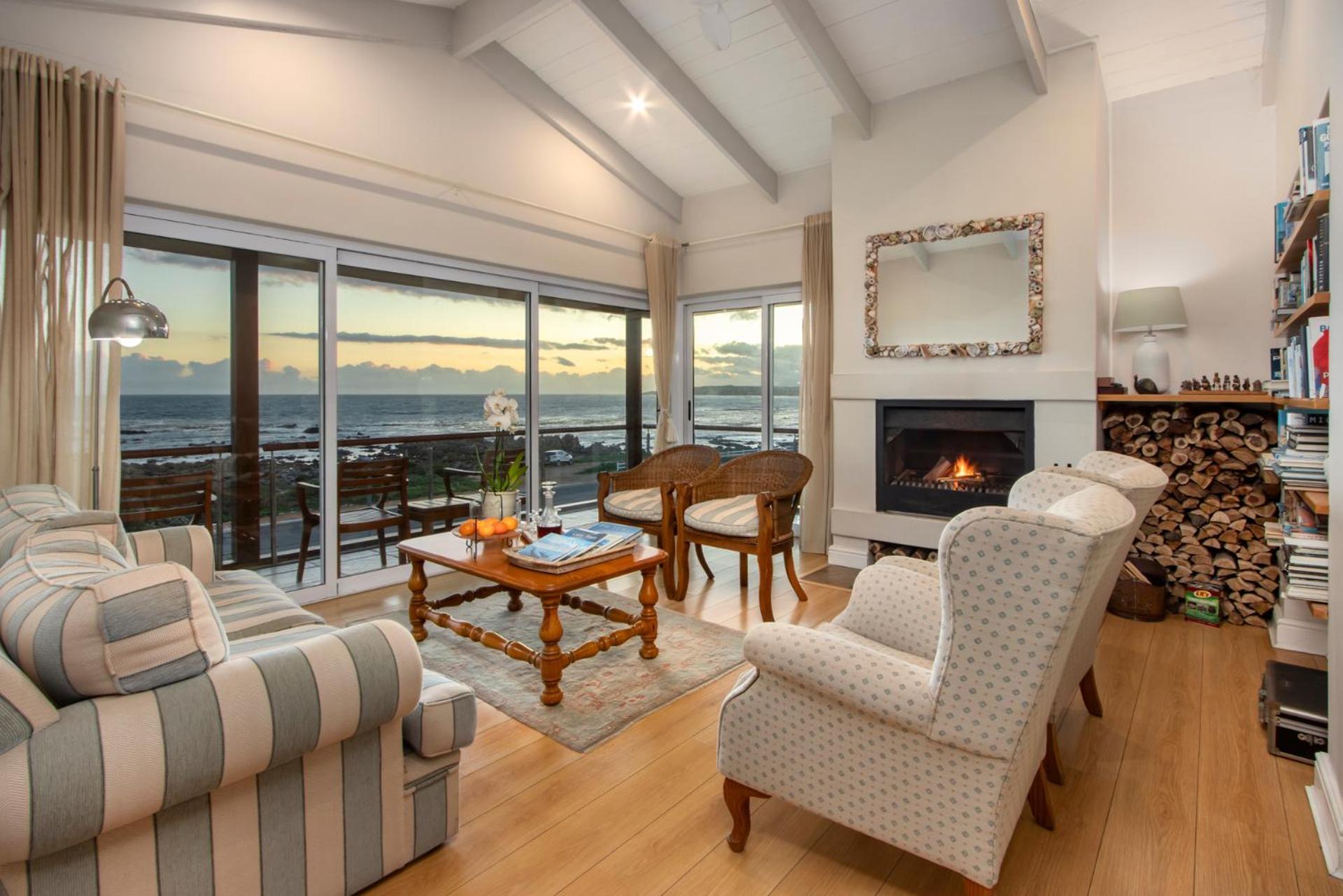 138 Marine Beachfront Guesthouse Hermanus Extérieur photo