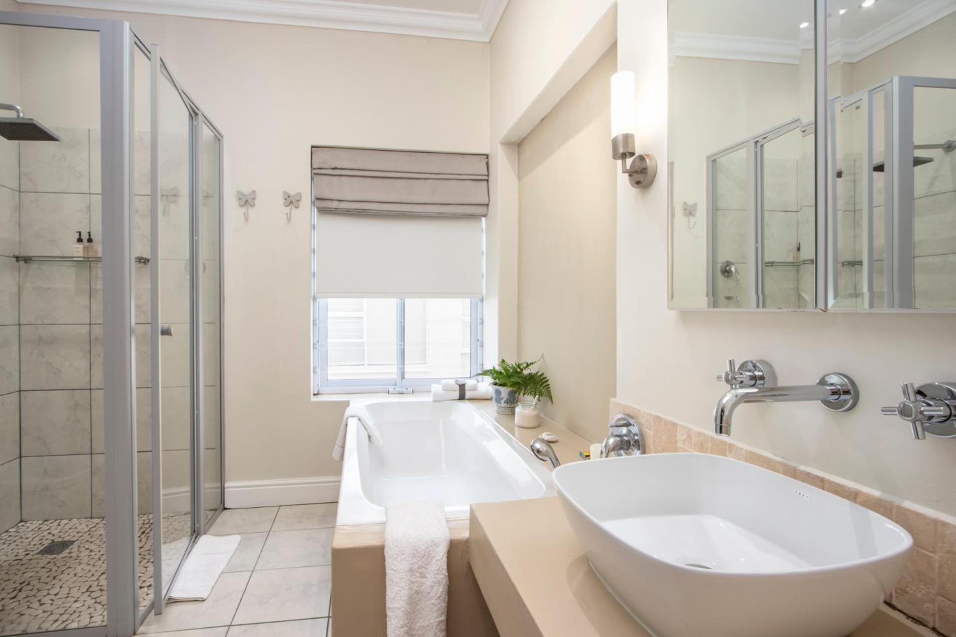 138 Marine Beachfront Guesthouse Hermanus Extérieur photo