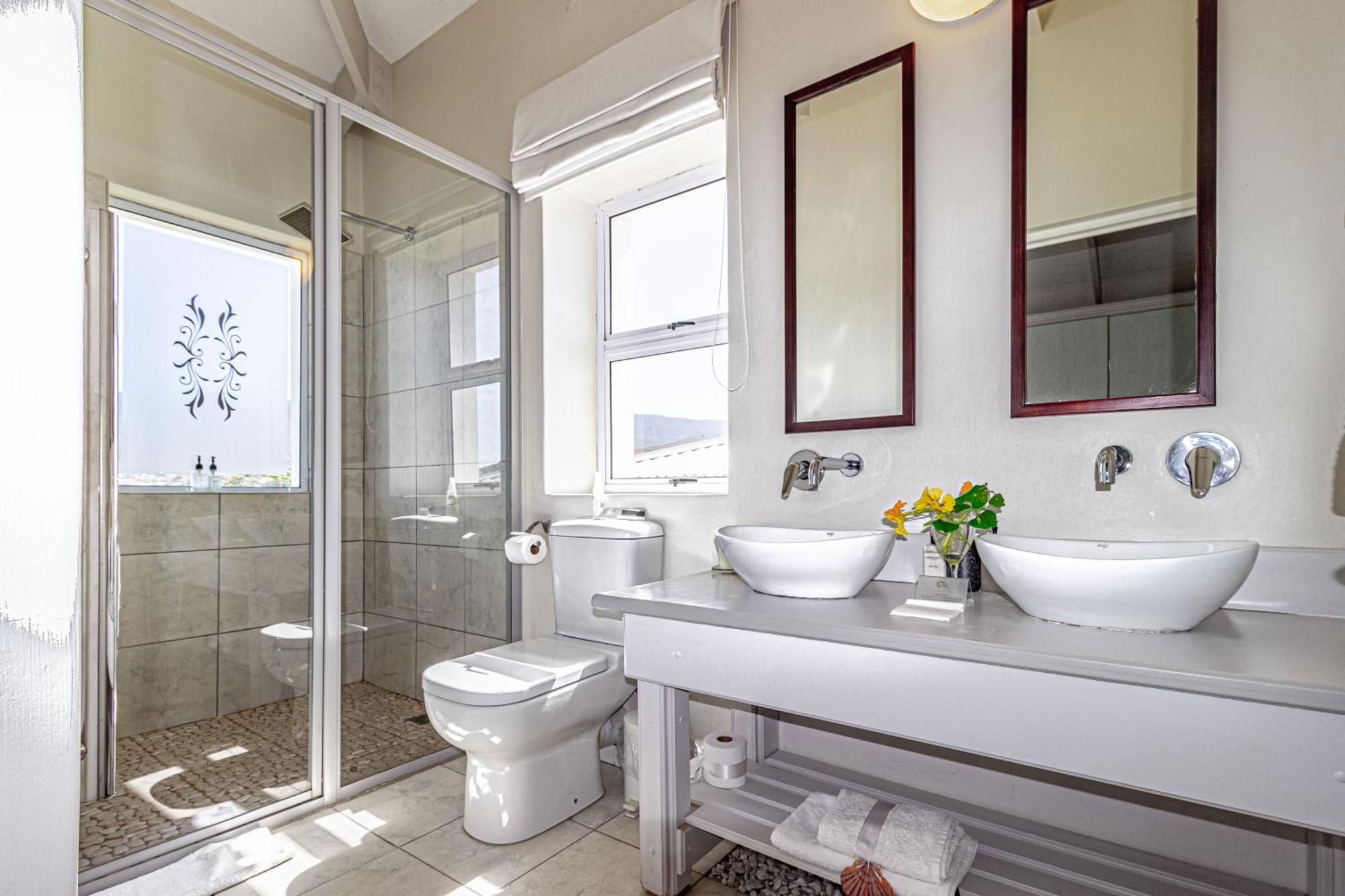 138 Marine Beachfront Guesthouse Hermanus Extérieur photo