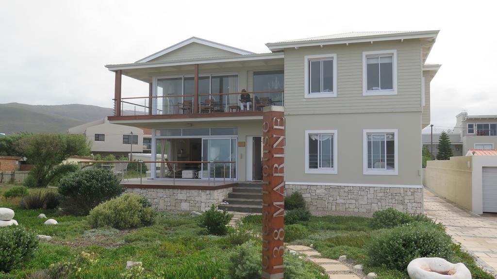 138 Marine Beachfront Guesthouse Hermanus Extérieur photo