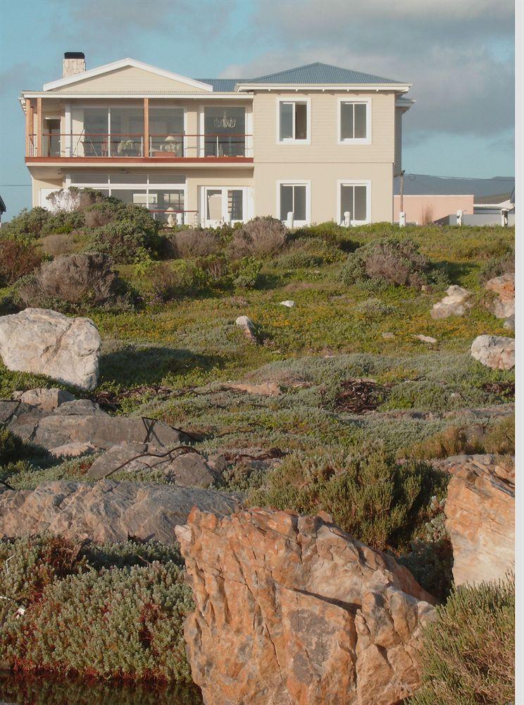 138 Marine Beachfront Guesthouse Hermanus Extérieur photo
